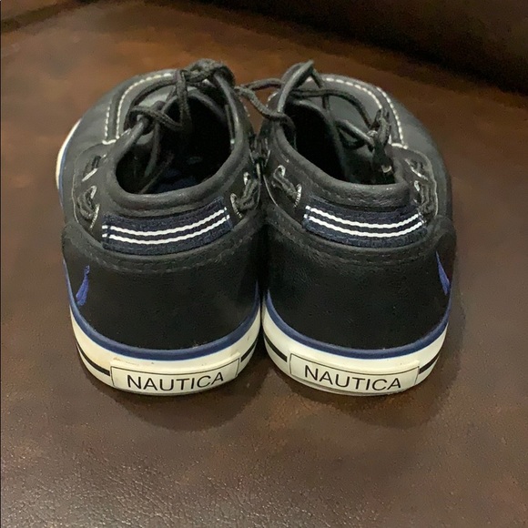 2 pair of Boys nautica shoes for $20 (for BOTH PAIR)!!! - Picture 6 of 8